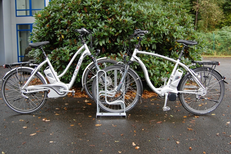 Fahrradständer für doppelseitige Radeinstellung mit 4 Stellplätzen 